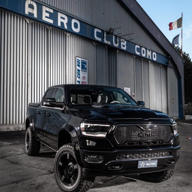 pick-up jeep 4x4 americane militem