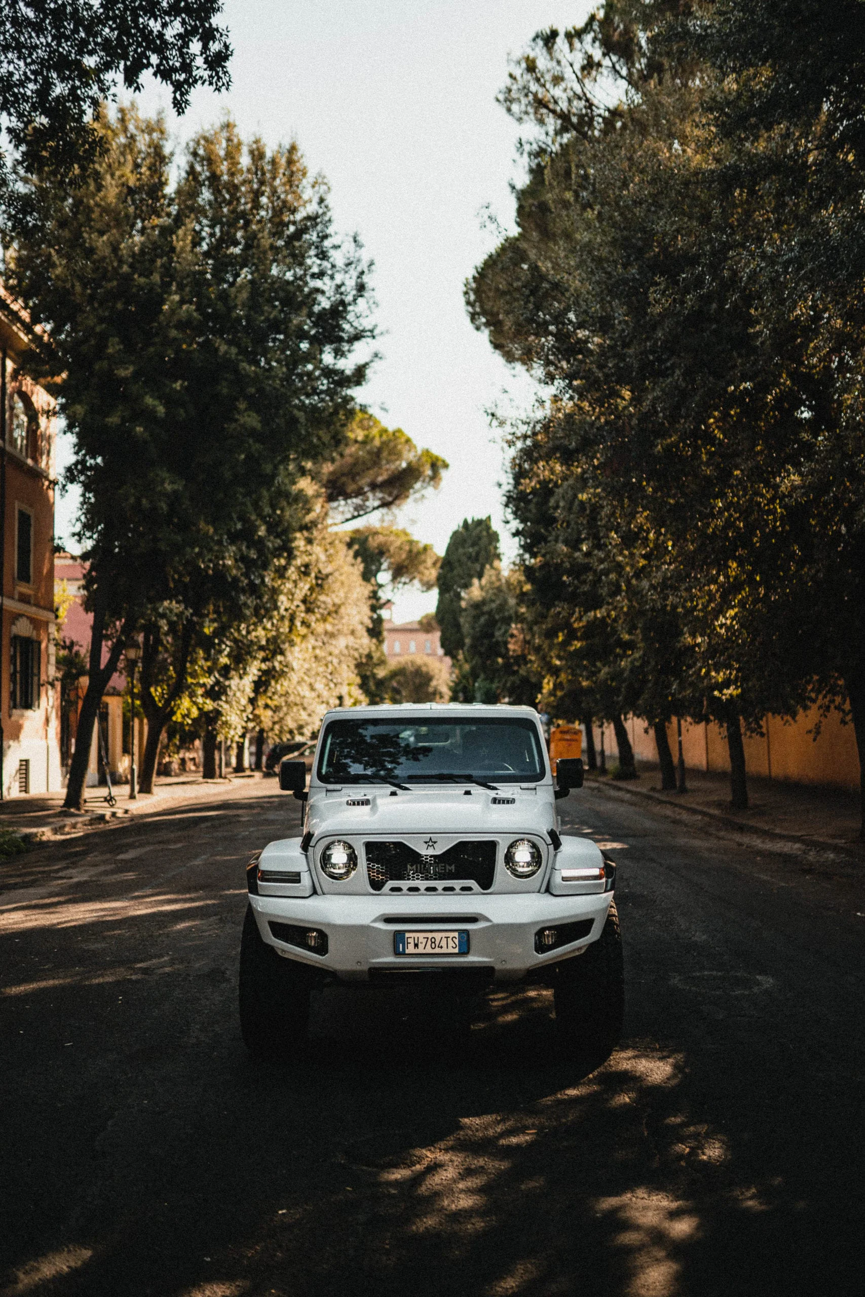 Primo_piano_di_Militem_Ferox_Forte_dei_marmi_Luxury_car_Lusso_e_design_Made_in_Italy_grinta_e_solidità_dei_fuoristrada_americani