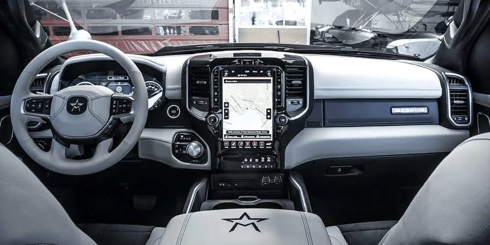 luxury american pick-up interior magnum militem